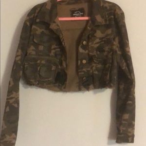 Camo Crop jacket